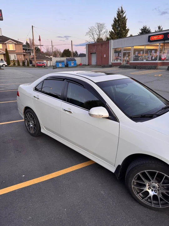 2006 Acura TSX 1st Gen - Image 4 of 15