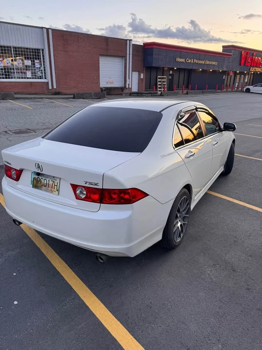 2006 Acura TSX 1st Gen - Image 5 of 15