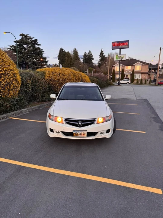 2006 Acura TSX 1st Gen - Image 2 of 15