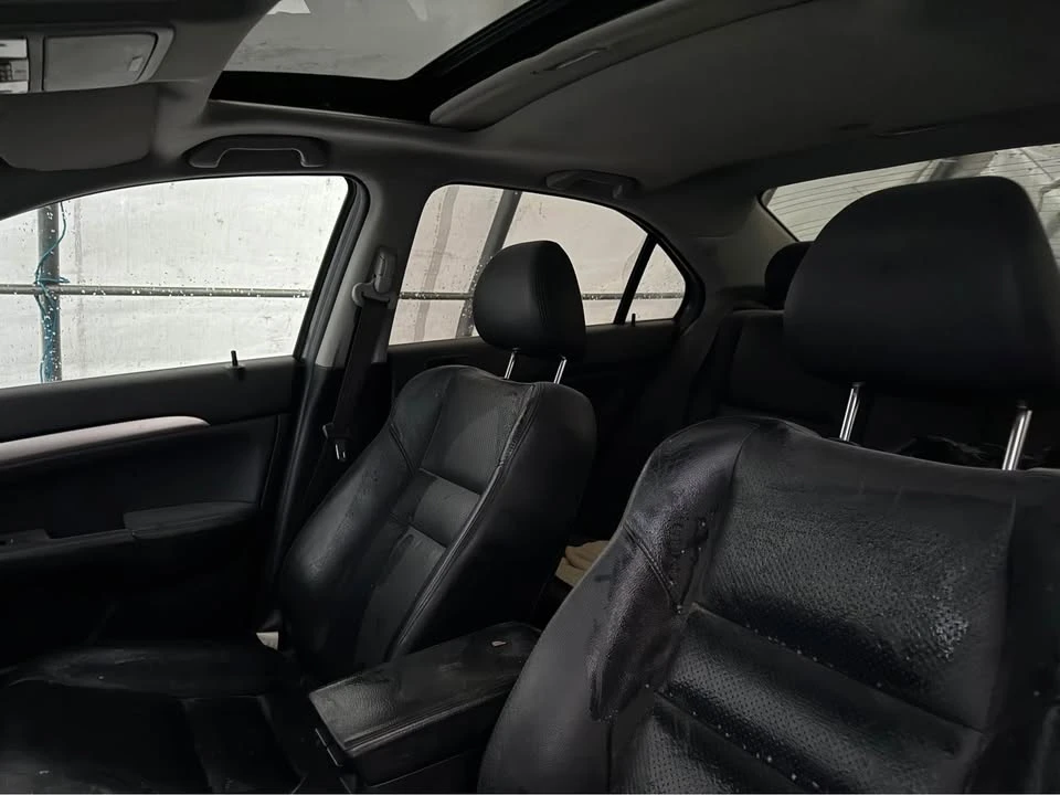 2006 Acura TSX 1st Gen - Image 11 of 17
