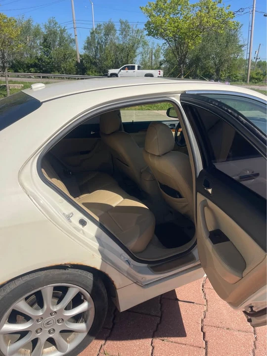 2006 Acura TSX 1st Gen - Image 9 of 20