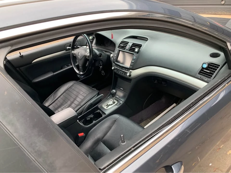 2006 Acura TSX 1st Gen - Image 6 of 7