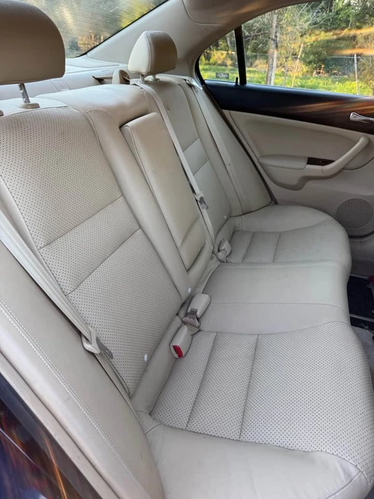 2006 Acura TSX 1st Gen - Image 12 of 17