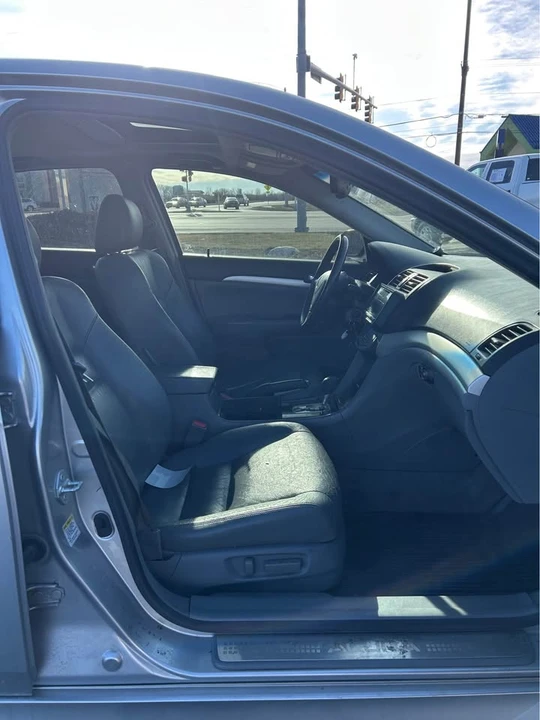 2006 Acura TSX 1st Gen - Image 13 of 16