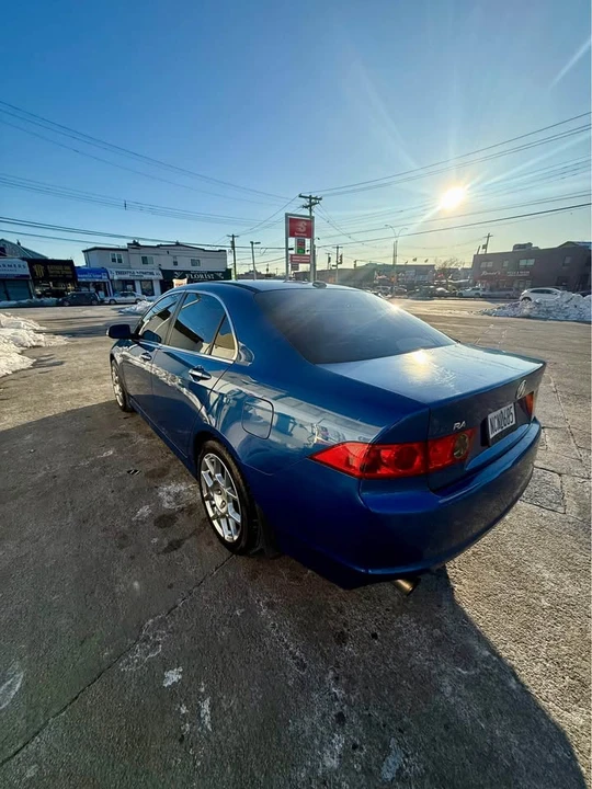 2006 Acura TSX 1st Gen - Image 2 of 10