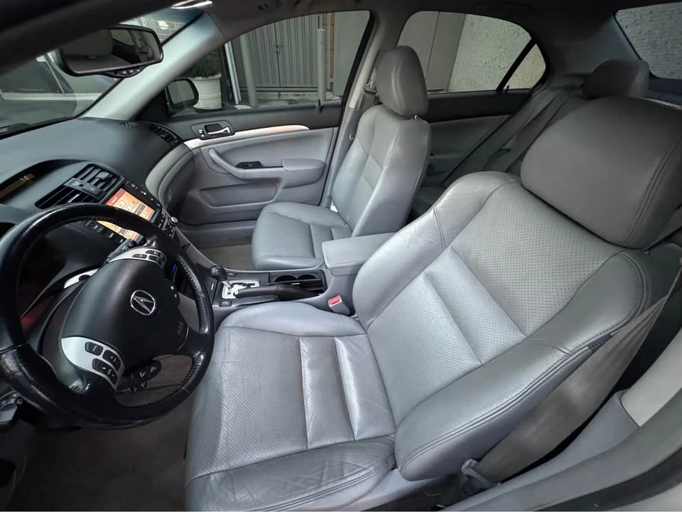2006 Acura TSX 1st Gen - Image 13 of 19