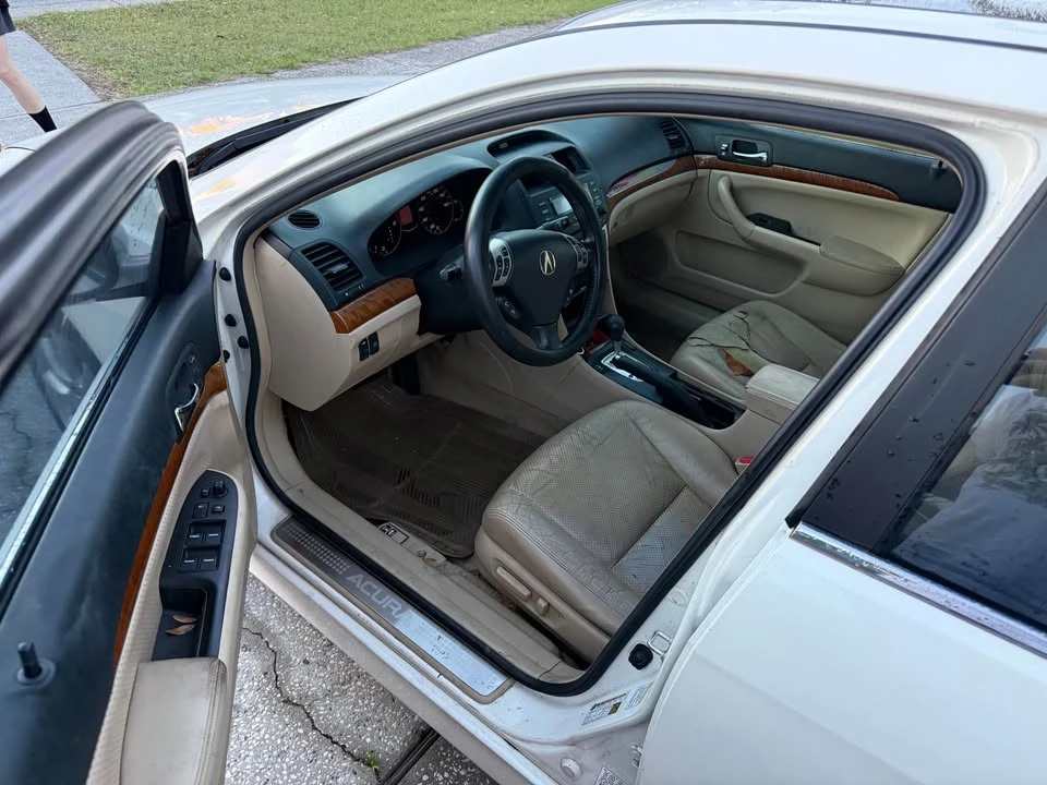 2006 Acura TSX 1st Gen - Image 8 of 11