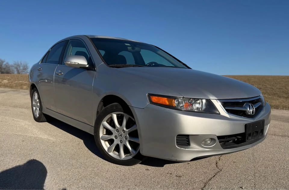 2006 Acura TSX 1st Gen - Image 2 of 6