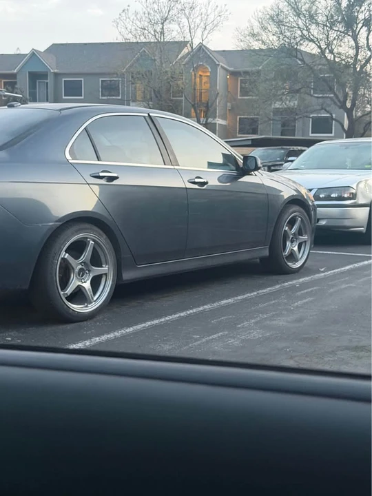 2006 Acura TSX 1st Gen - Image 2 of 3