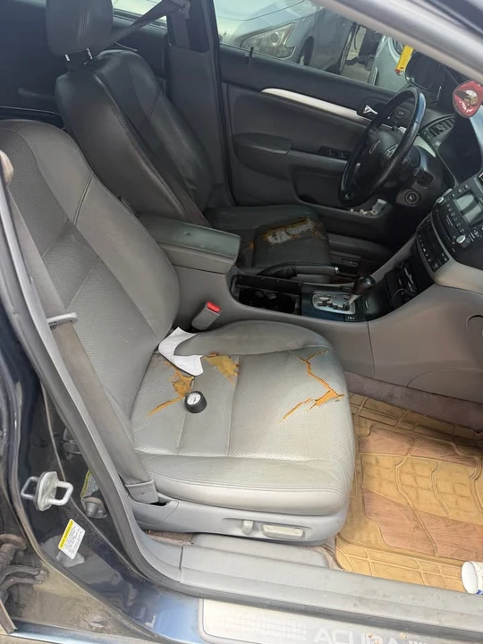 2006 Acura TSX 1st Gen - Image 11 of 12