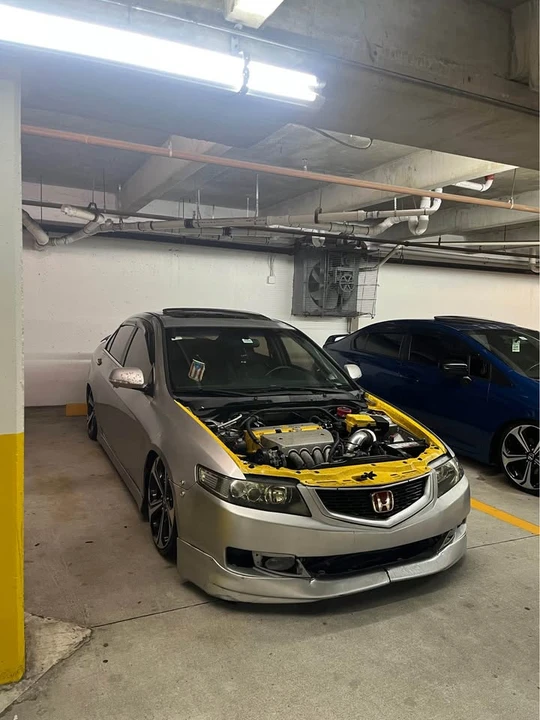 2006 Acura TSX 1st Gen - Image 2 of 3