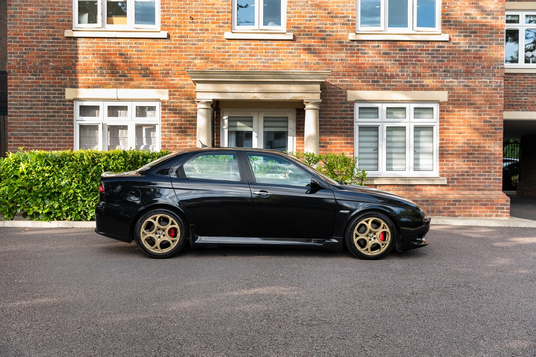 2006 Alfa Romeo 156 GTA - Image 12 of 31