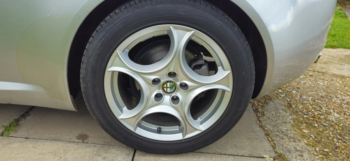 2006 Alfa Romeo - Image 25 of 30