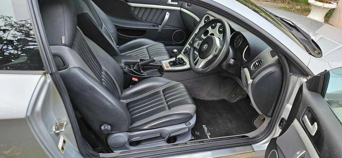 2006 Alfa Romeo - Image 5 of 30