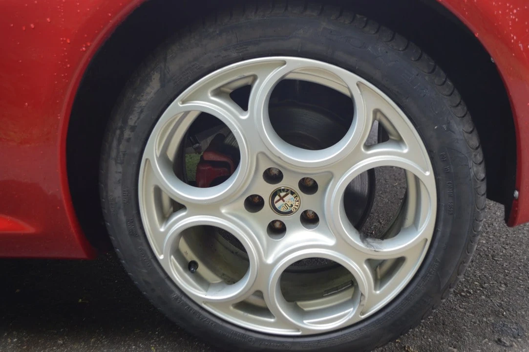 2006 Alfa Romeo GT - Image 10 of 30