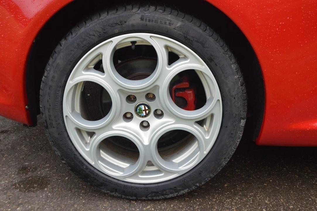 2006 Alfa Romeo GT - Image 8 of 30