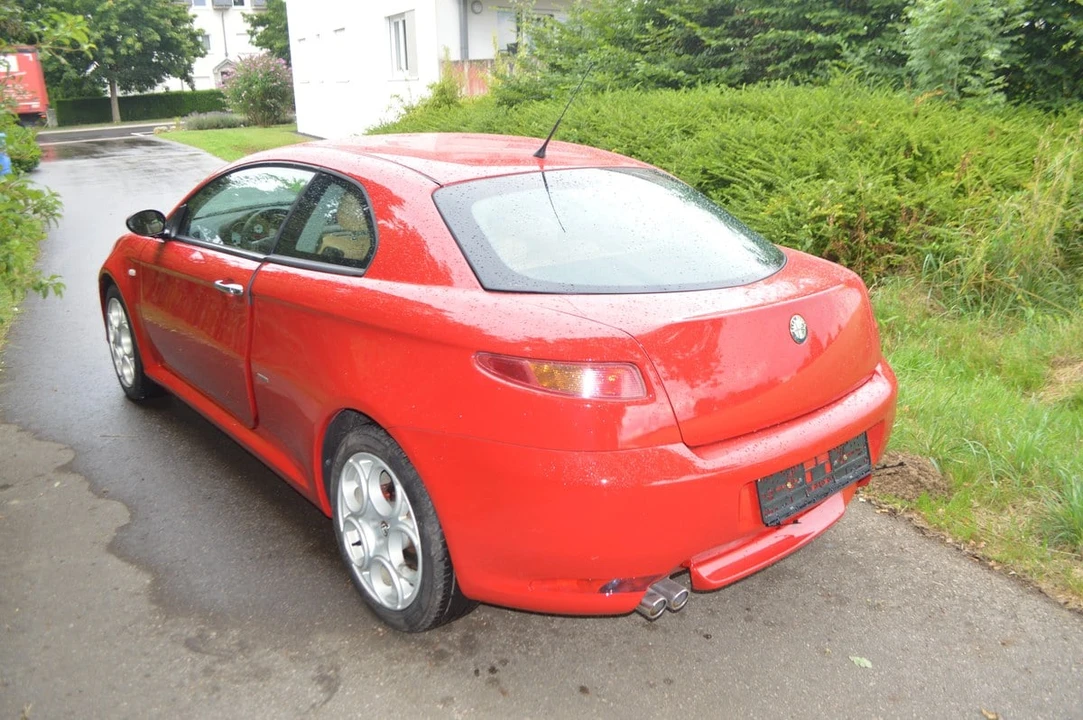 2006 Alfa Romeo GT - Image 4 of 30