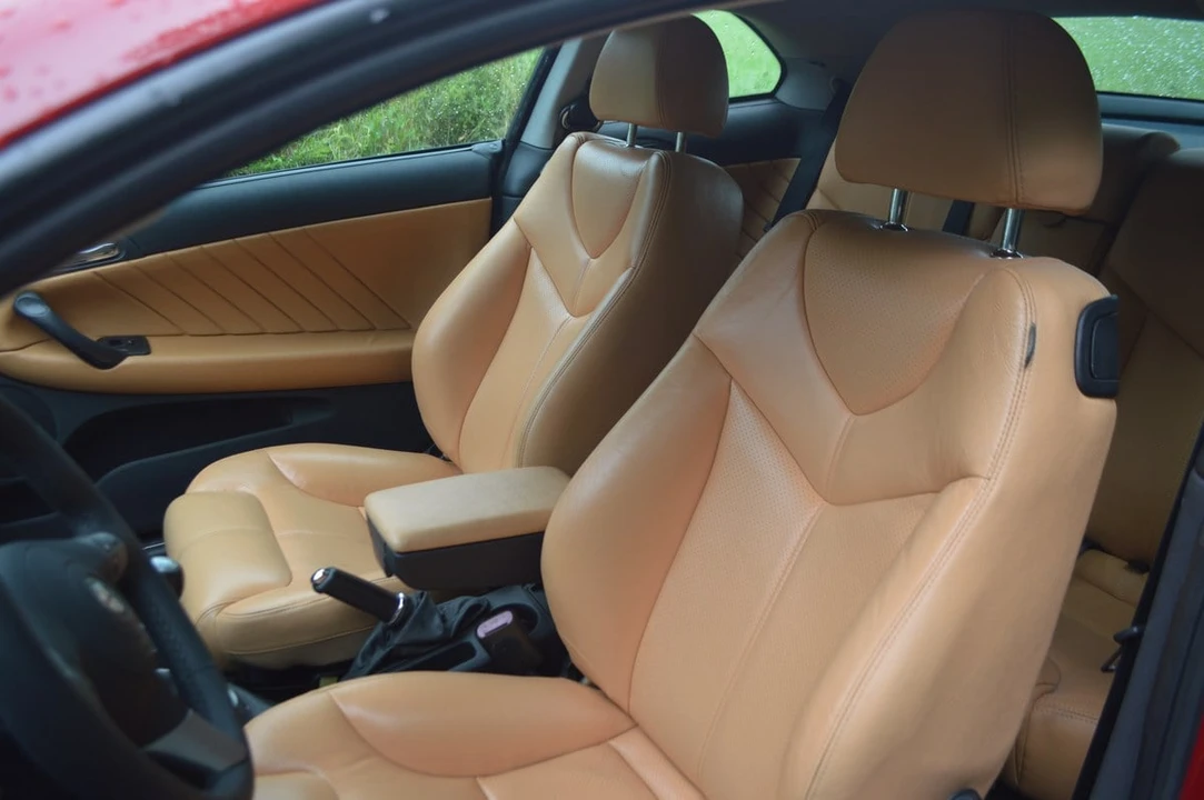2006 Alfa Romeo GT - Image 18 of 30