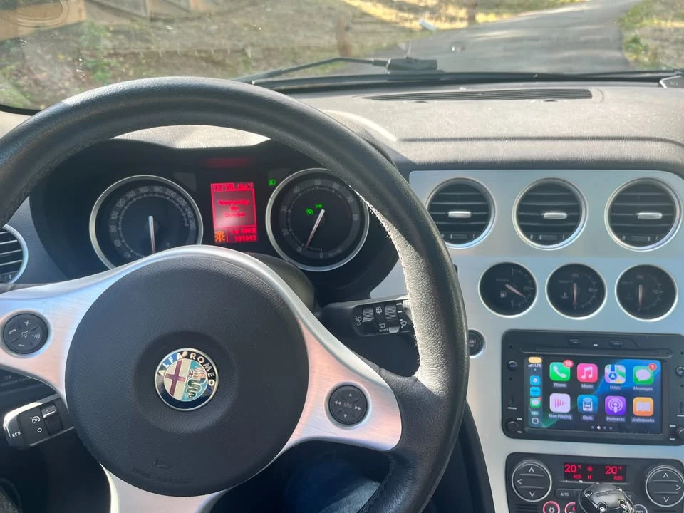 2006 Alfa Romeo GT - Image 8 of 15