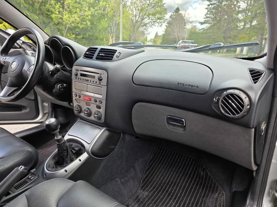 2006 Alfa Romeo GT - Image 8 of 10