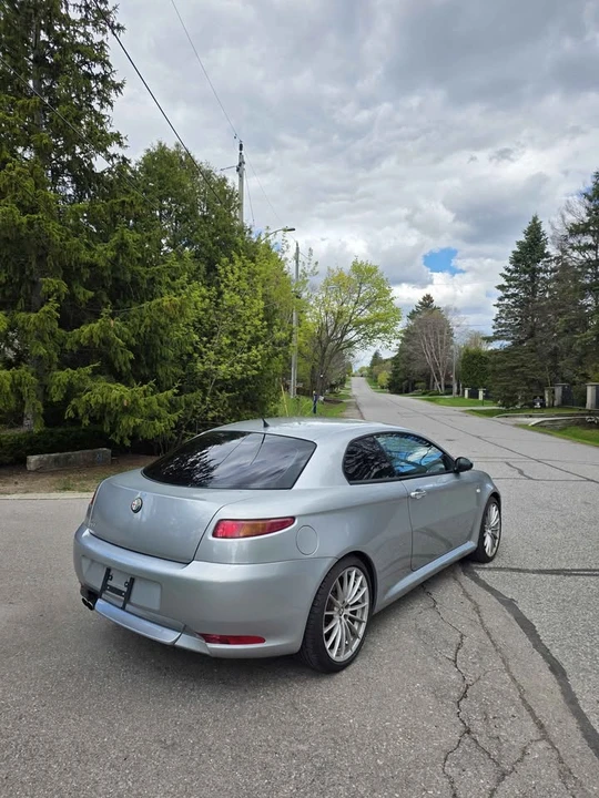 2006 Alfa Romeo GT - Image 2 of 10
