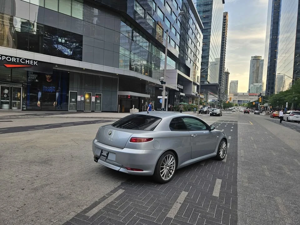 2006 Alfa Romeo GT - Image 2 of 12