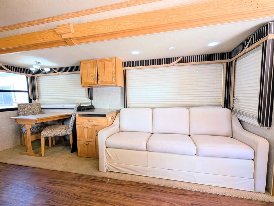 2006 Alfa Leisure RVs - Image 7 of 17