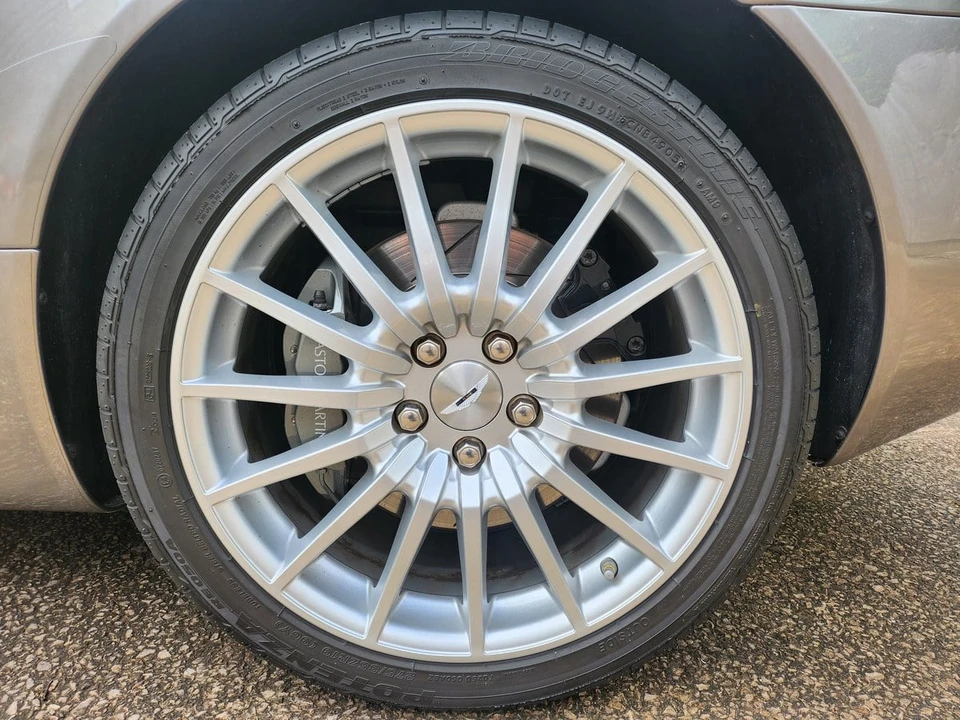 2006 Aston Martin DB9 - Image 11 of 30