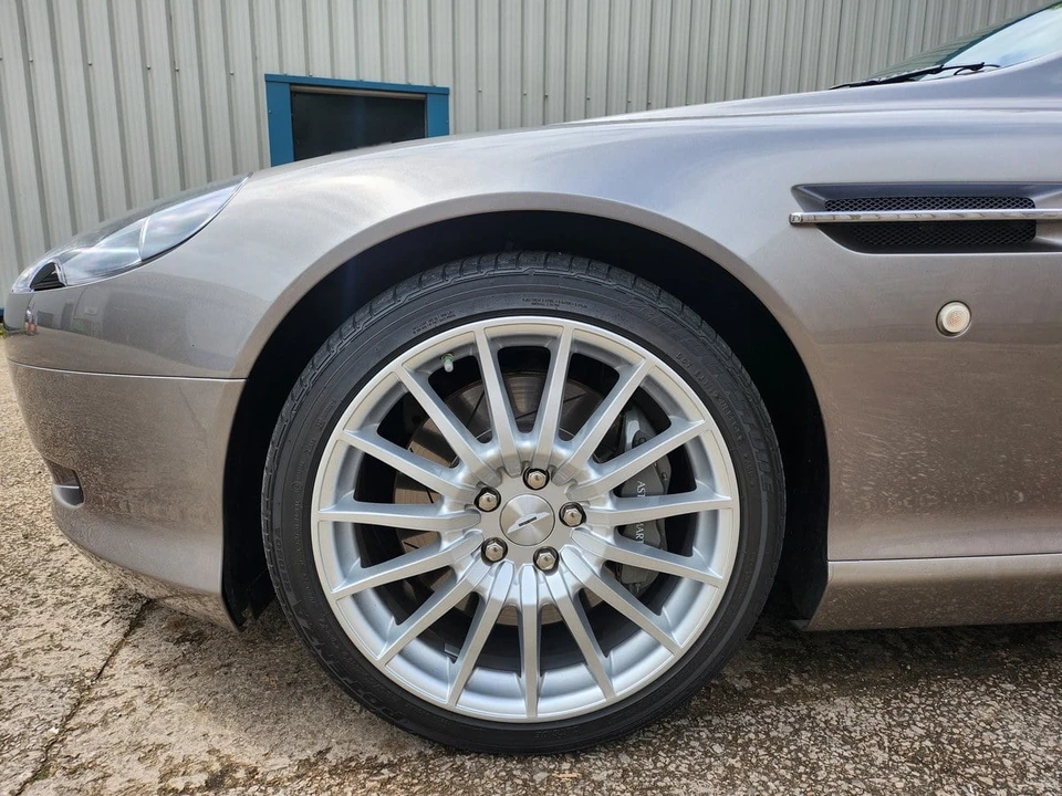 2006 Aston Martin DB9 - Image 10 of 30