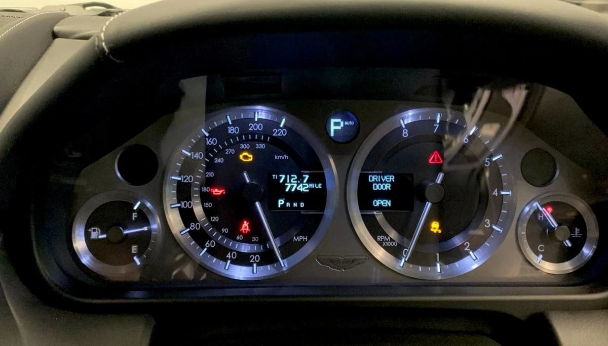 2006 Aston Martin DB9 - Image 16 of 30