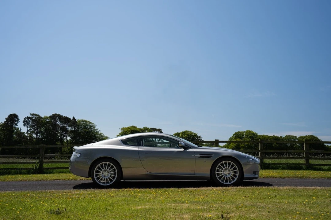 2006 Aston Martin DB9 - Image 25 of 30