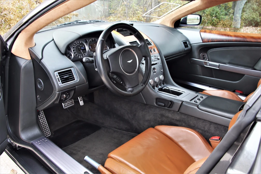 2006 Aston Martin DB9 - Image 21 of 31