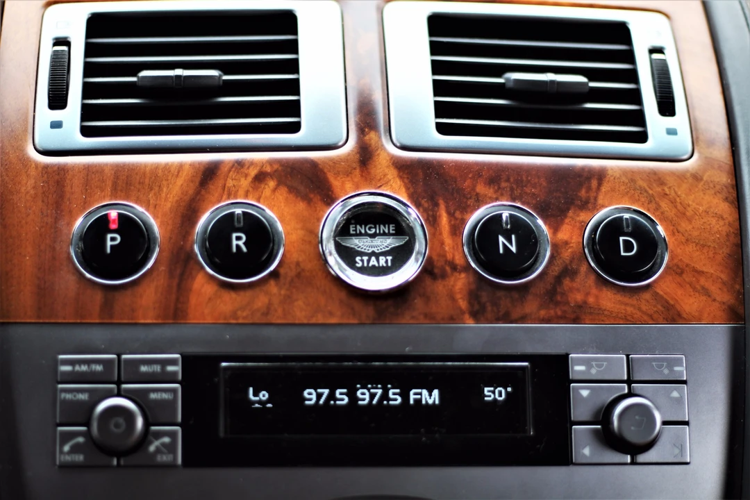 2006 Aston Martin DB9 - Image 29 of 31