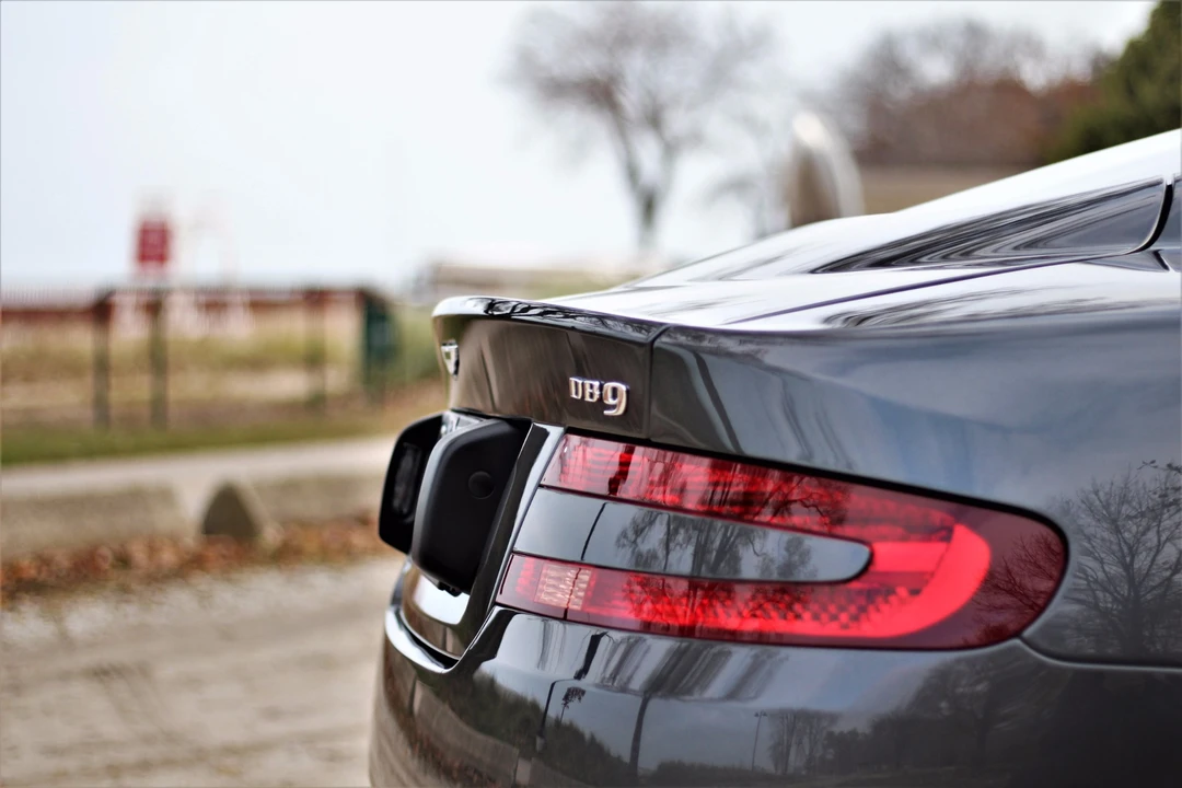 2006 Aston Martin DB9 - Image 16 of 31