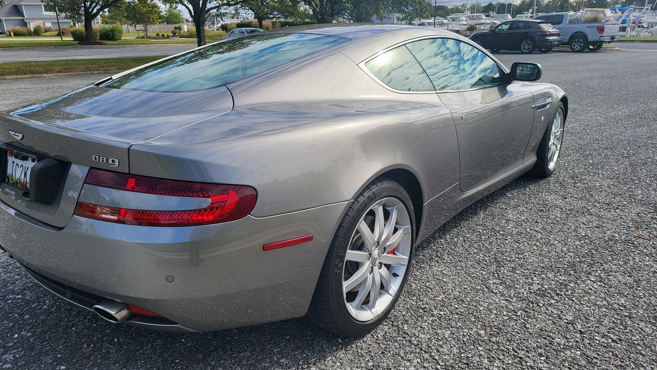 2006 Aston Martin DB9 - Image 17 of 31