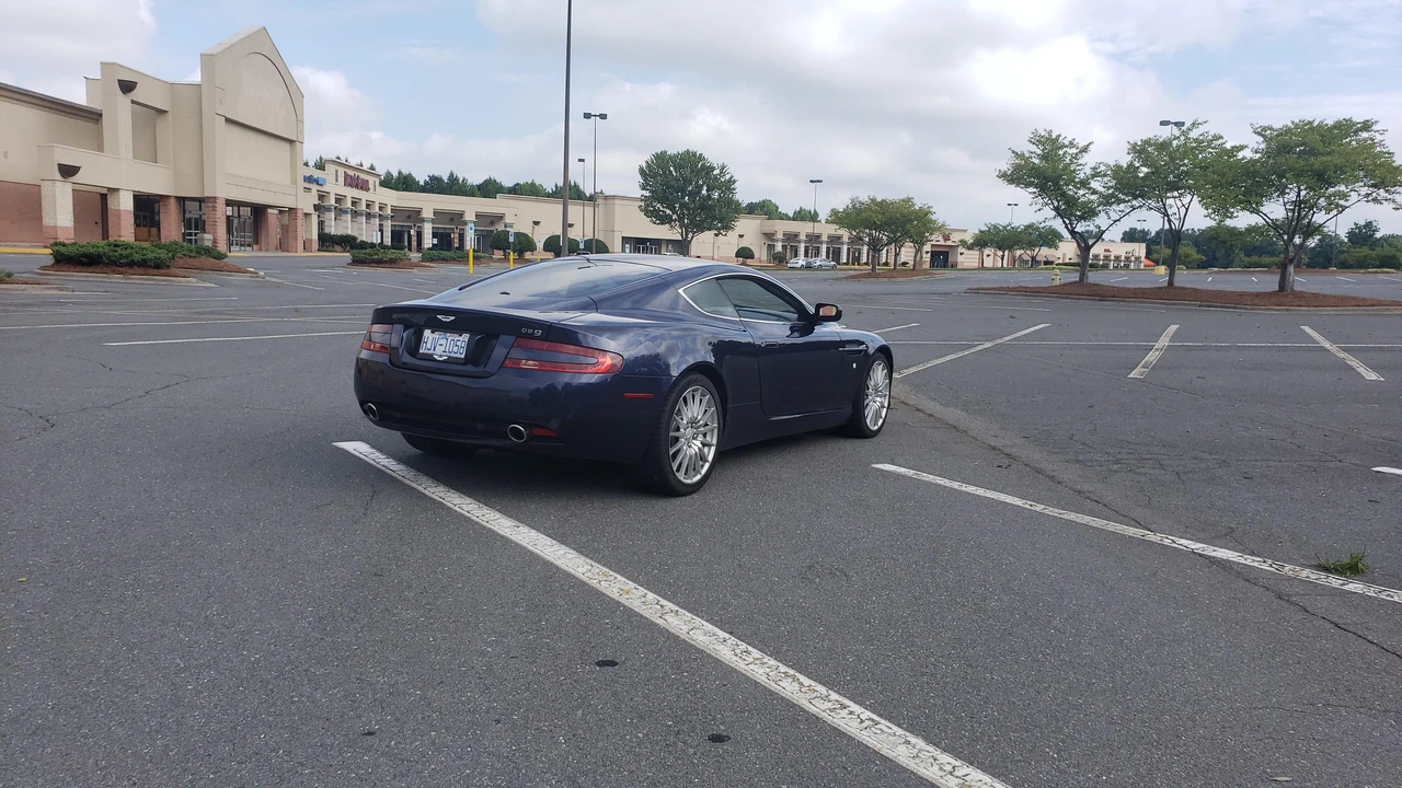 2006 Aston Martin DB9 - Image 16 of 31