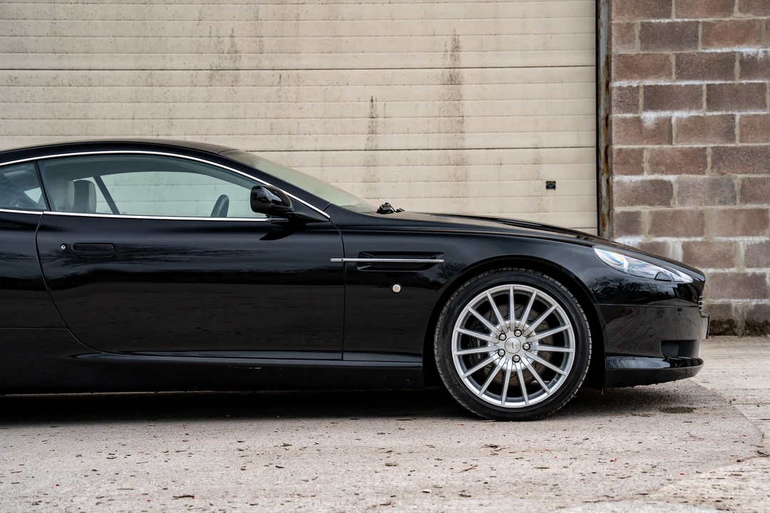 2006 Aston Martin DB9 - Image 30 of 31