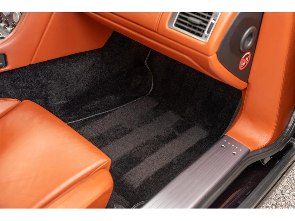 2006 Aston Martin DB9 - Image 15 of 31