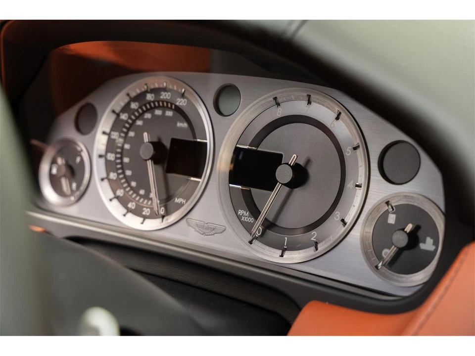 2006 Aston Martin DB9 - Image 17 of 31
