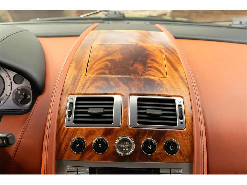 2006 Aston Martin DB9 - Image 21 of 31