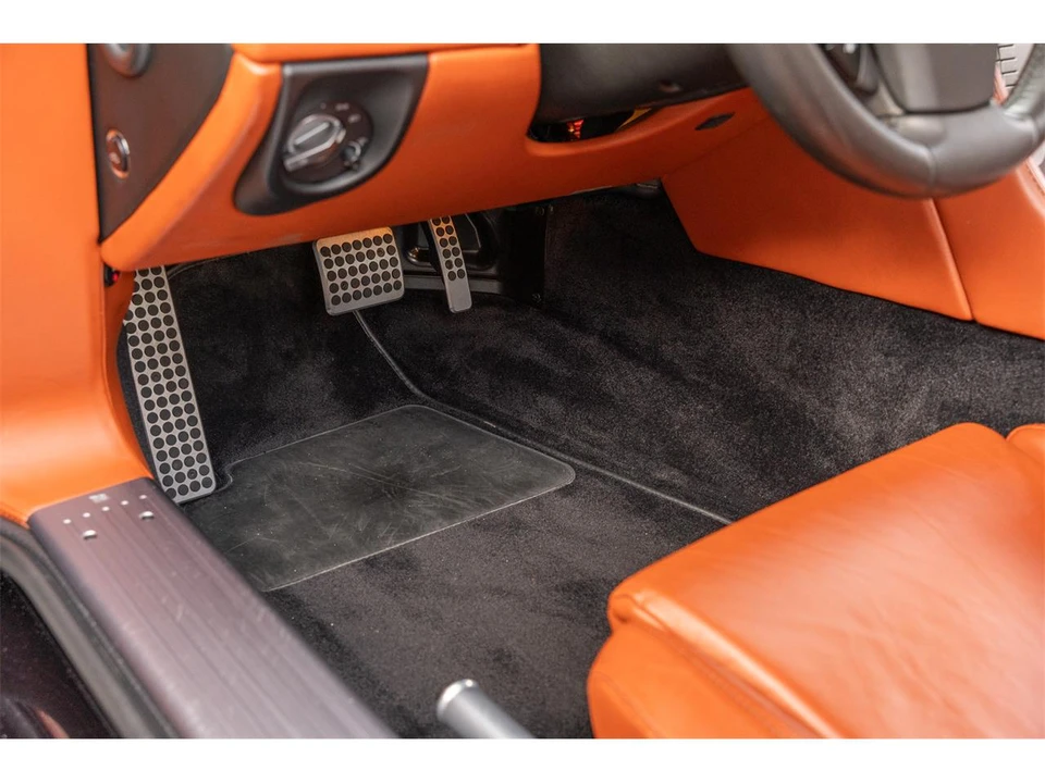 2006 Aston Martin DB9 - Image 25 of 31