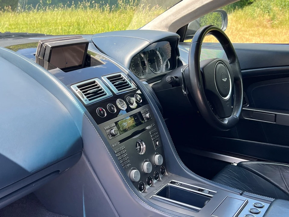 2006 Aston Martin DB9 - Image 15 of 30