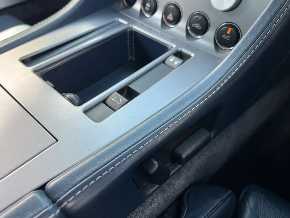 2006 Aston Martin DB9 - Image 24 of 30