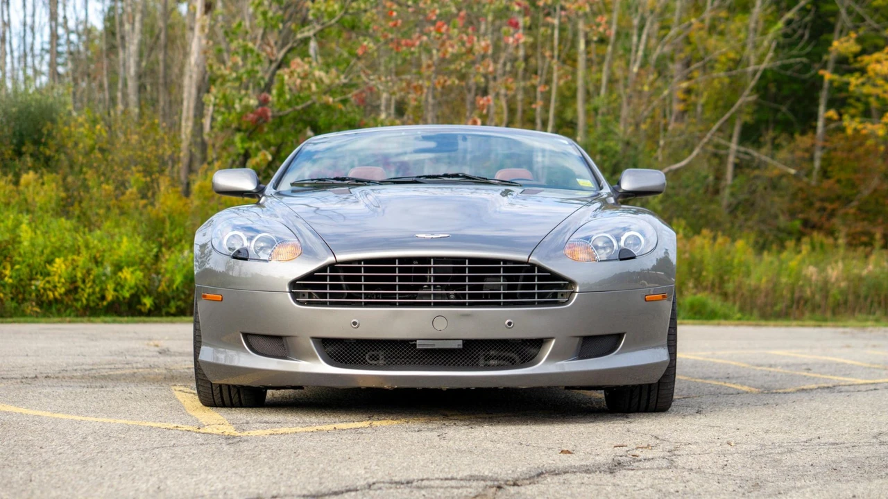 2006 Aston Martin DB9 - Image 17 of 31
