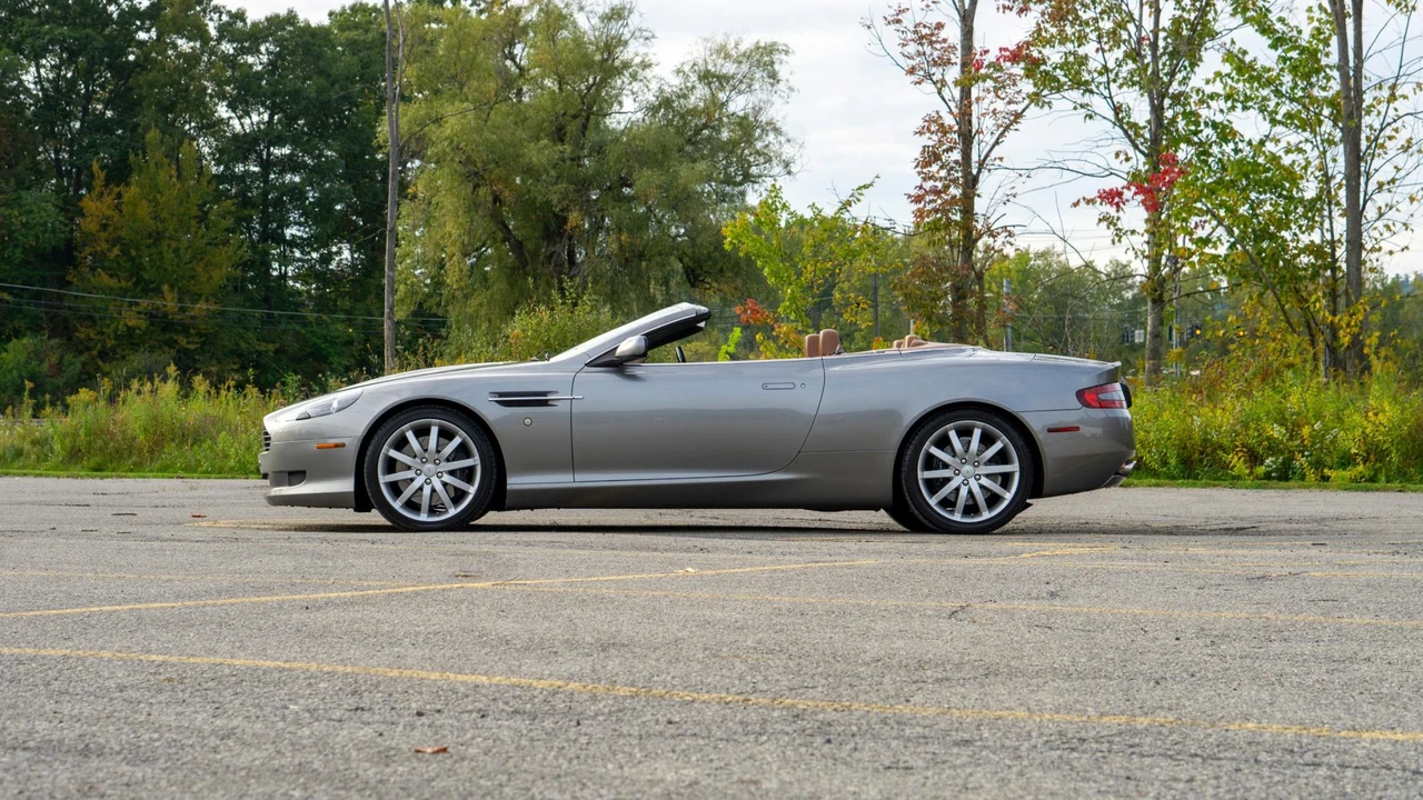 2006 Aston Martin DB9 - Image 9 of 31