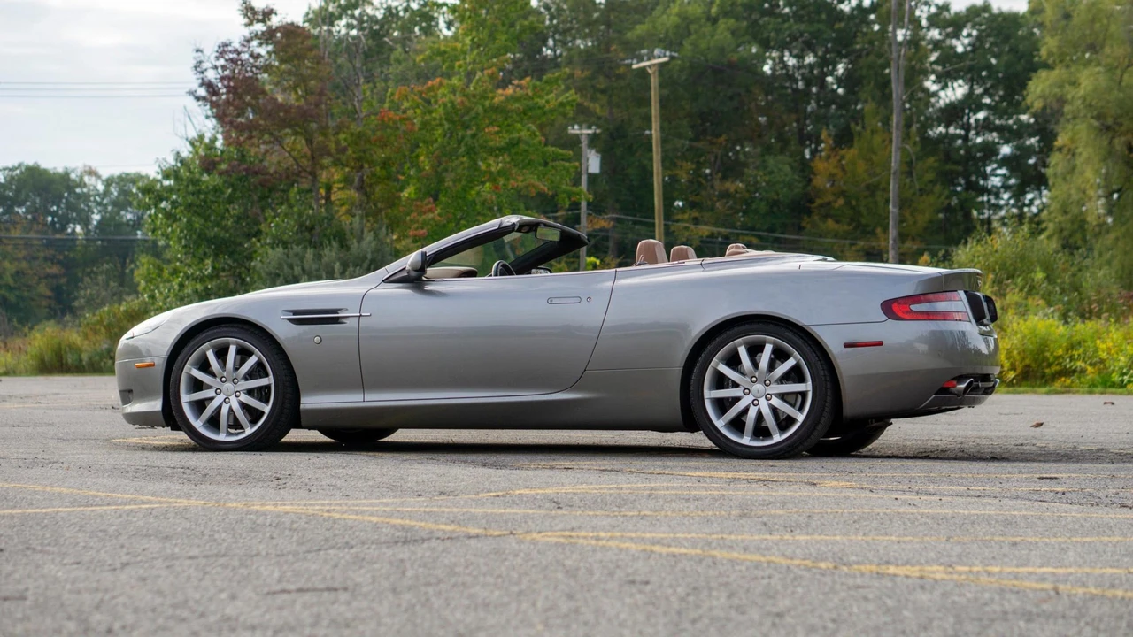 2006 Aston Martin DB9 - Image 10 of 31