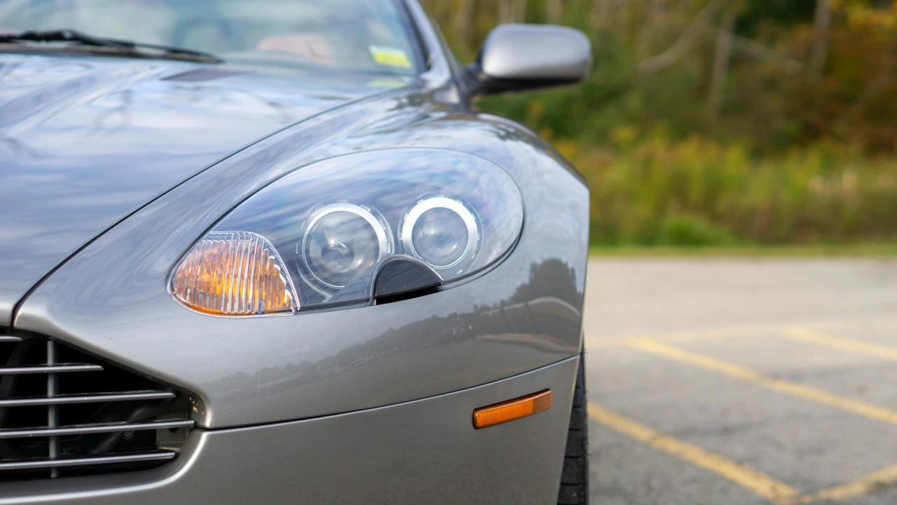 2006 Aston Martin DB9 - Image 26 of 31