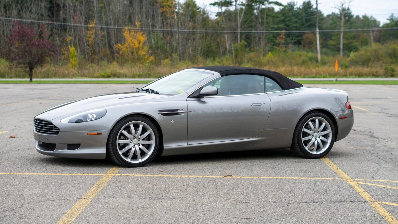 2006 Aston Martin DB9 - Image 18 of 31