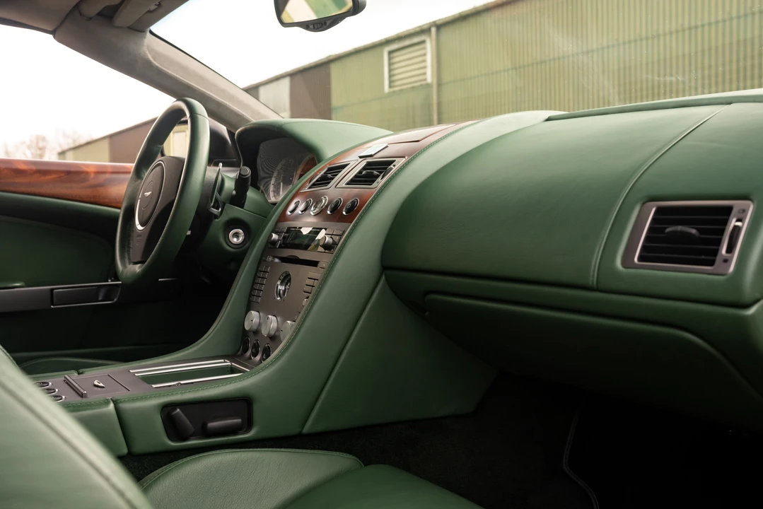 2006 Aston Martin DB9 - Image 10 of 31