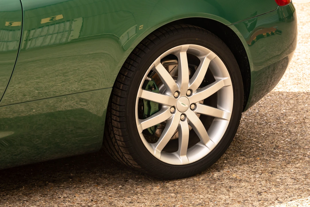 2006 Aston Martin DB9 - Image 27 of 31
